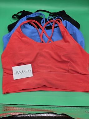 Women's Strappy Sports Bra - Red